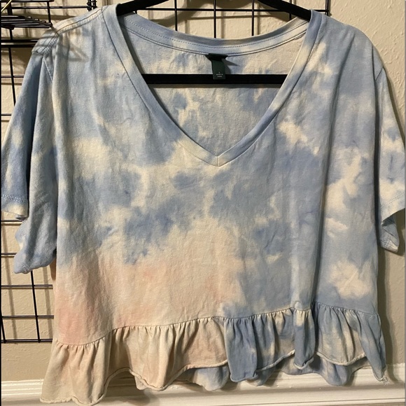 Cropped Tie Dye Ruffle Top - Picture 2 of 3